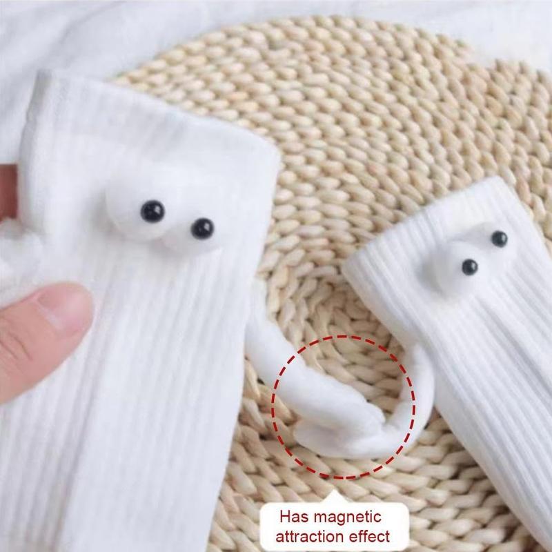 2 Pairs Magnetic Holding Hands Socks Funny Gifts For Couples, Anniversary, Best Friends, Engagements, Teens