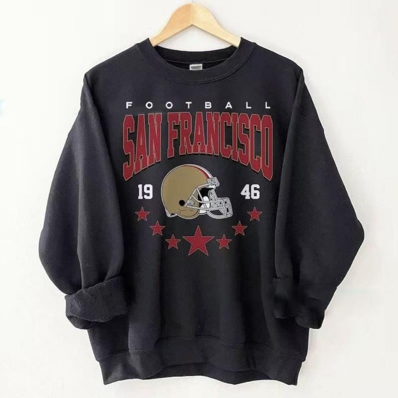 Retro 90s Football Game Day Sweatshirt, 90s Vintage 1960 Football Shirt, Classic Black Unisex Team Fan Gift, Menswear Cotton Top, Retro Football Pullove Tops