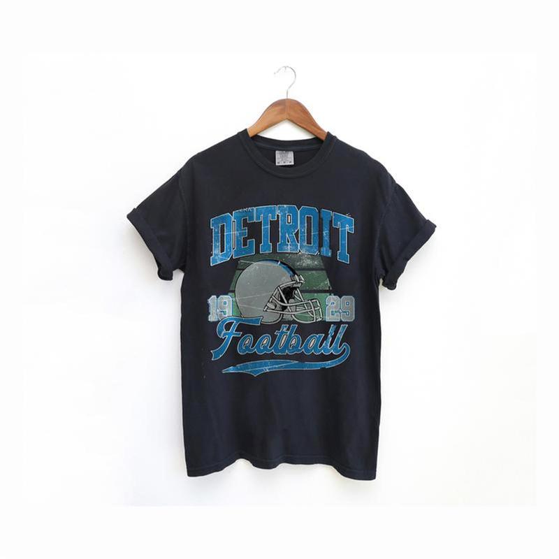 All Teams Football Vintage Style Vintage T-Shirt, Black Color Unisex Classic Cotton Shirt, Vintage Graphic tees, Unisex T-shirt, For Men And Women, Football Fan Gift