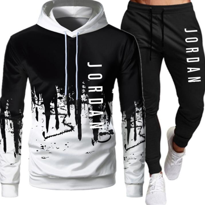 New digital printing, the perfect combination of fashion and comfort. Men's hooded sports suit