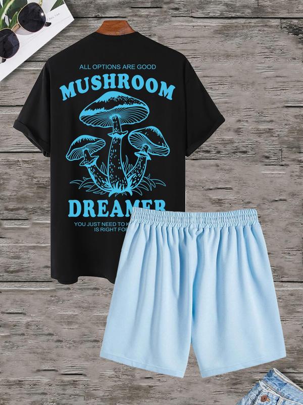 Two Pieces Men's Mushroom Print Drawstring Two-piece Set, Regular Fit Casual Short Sleeve T-shirt & Pocket Shorts for Daily Wear, Streetwear, Summer Outfits Set for Men, 2 Piece Men's Clothing