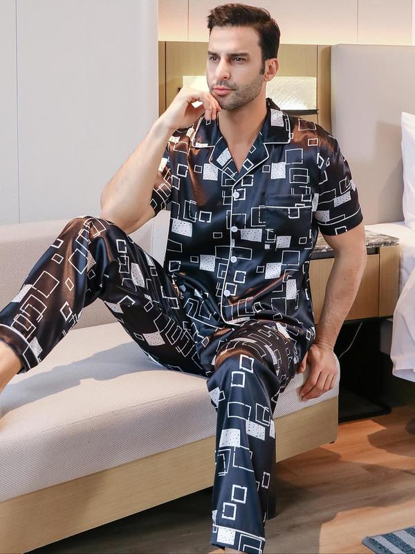 Men's  All Over Print Pocket Lapel Shirt & Pants Satin Pyjama Set, Button Front Short Sleeve Top & Trousers Pj Set, Summer Sleepwear Set for Men