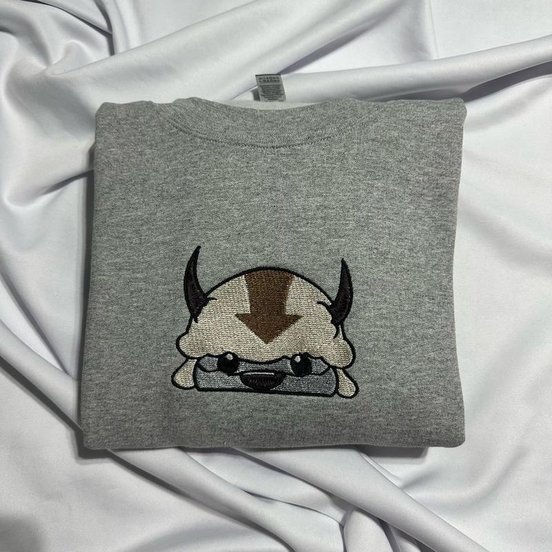 Bison Embroidered Sweatshirts, popular embroidered crewneck, casual l Tops