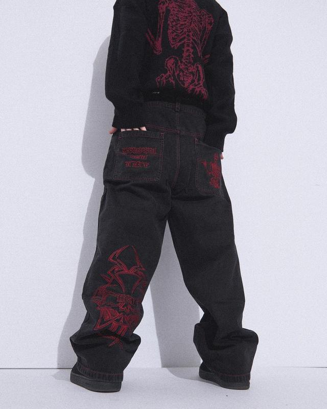 Y2K Men's Hip-Hop Embroidered Oversize Jeans, Unisex Streetwear with Eye-catching Skull and Cross Embroidery, Direct Cut Jeans in Retro Look