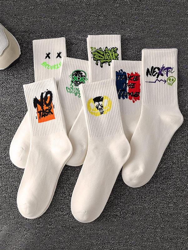 Random Color Letter Graphic Crew Socks, Fashion Casual Comfy Breathable Socks for Daily Outdoor Wear, Unisex Multipack Socks for All Seasons