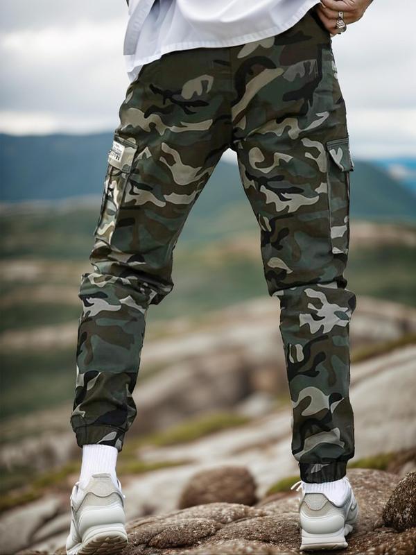 Men's All Over Camo Print Patched Drawstring Waist Cargo Pants, Regular Fit Casual Pocket Trousers for Spring & Fall, Fashion Men's Bottoms for Daily Wear