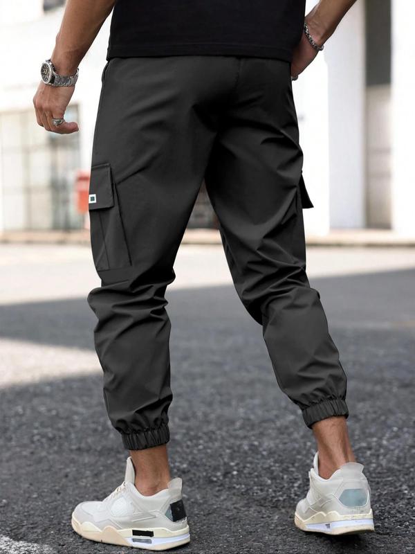 Men's Letter Patched Drawstring Waist Cargo Pants, Pants for Men, Street Fashion Regular Fit Pocket Trousers for Daily Wear, Men's Bottoms for All Seasons