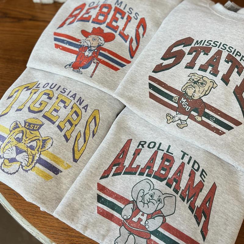 Retro NCAA College Football Mascot Crewneck Sweatshirt Classic Menswear Tops Cotton Sweaters   Sport Fabric Casual Embroidered Hoodie