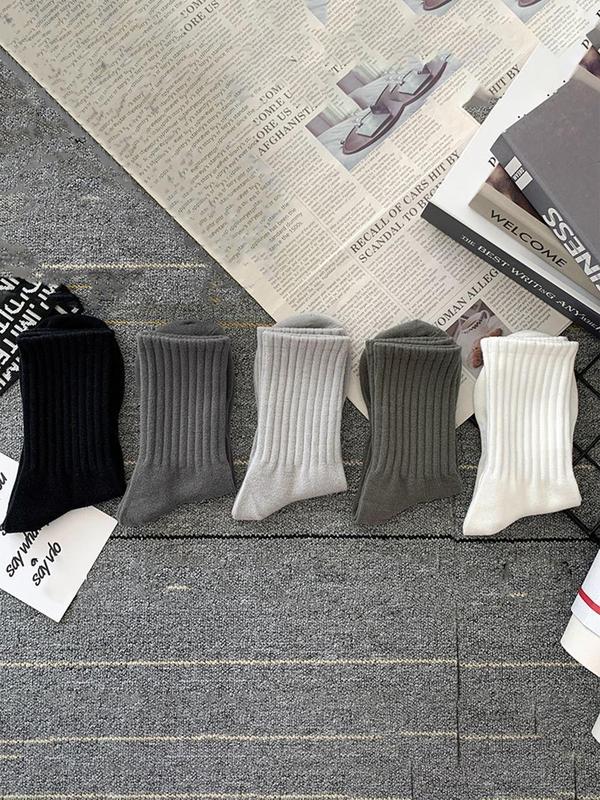 Men's Solid Crew Socks, Casual Basic Simple Mid Calf Socks for Daily Wear, Men's Socks for All Seasons